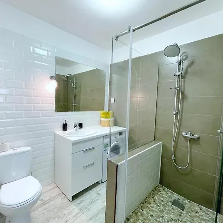 Yamaluxe - Westside Apartmán *